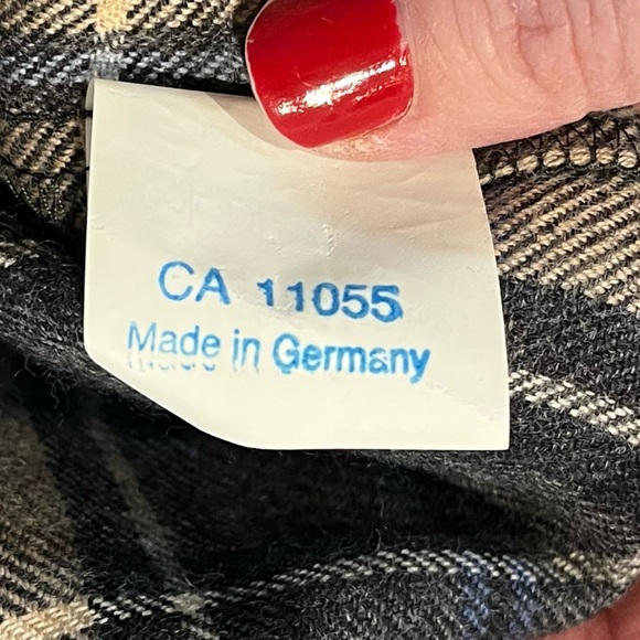 HAMMER – Wool Vest – Size 44 - Picture 7 of 9